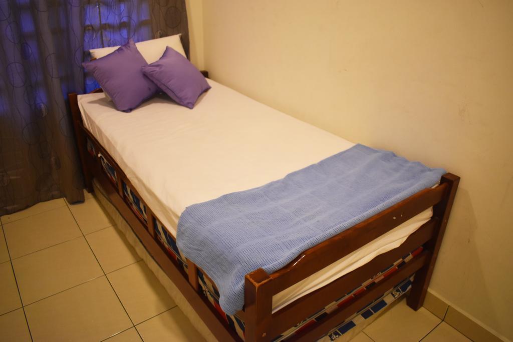 67 First Island Villa Bukit Jambul Bagian luar foto